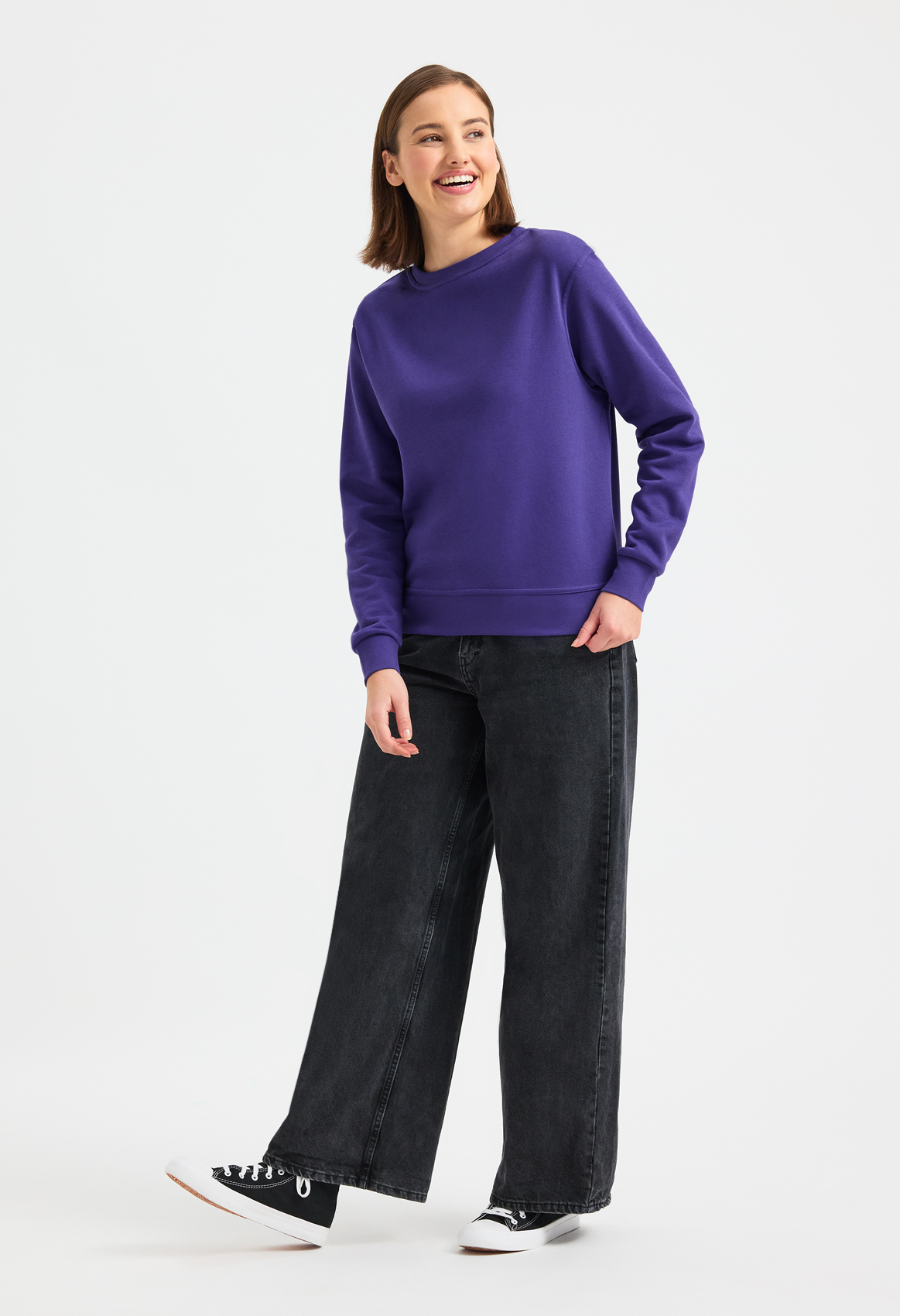 Ladies Deluxe Crew Neck Sweatshirt - Image 5