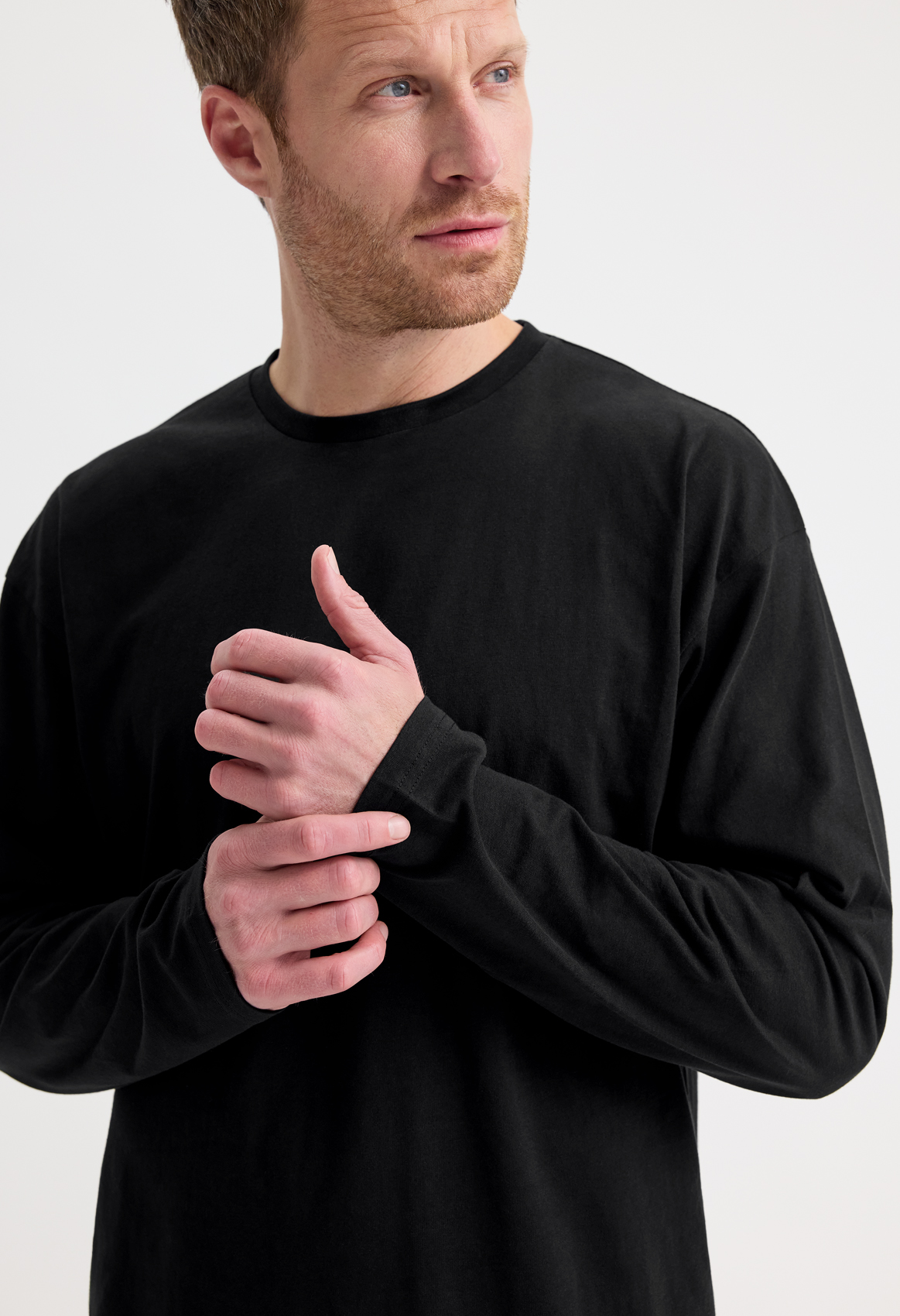 Long Sleeve Classic T-Shirt - Image 4